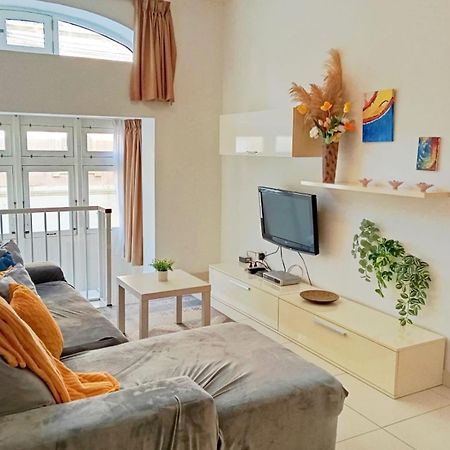 Modern Apartment In The Heart Of Sliema Steps From The Seafront Exteriér fotografie