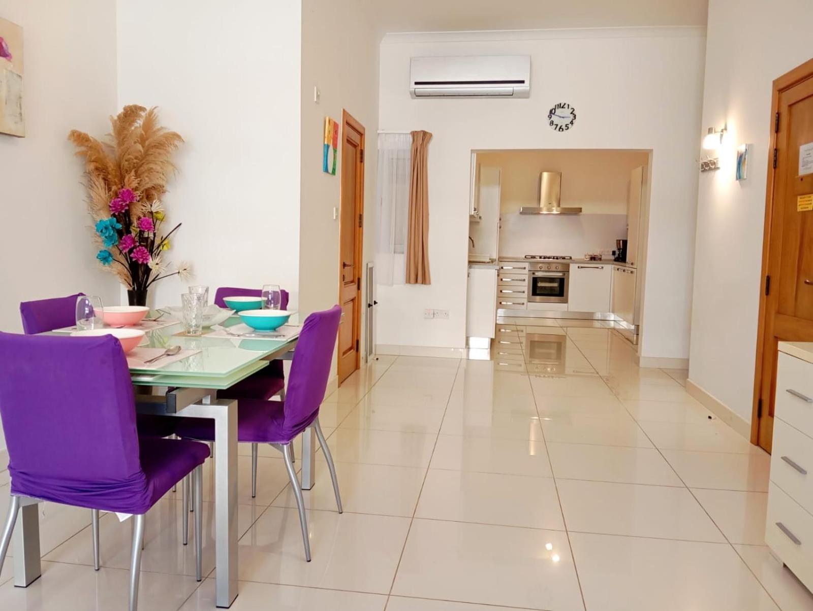 Modern Apartment In The Heart Of Sliema Steps From The Seafront Exteriér fotografie